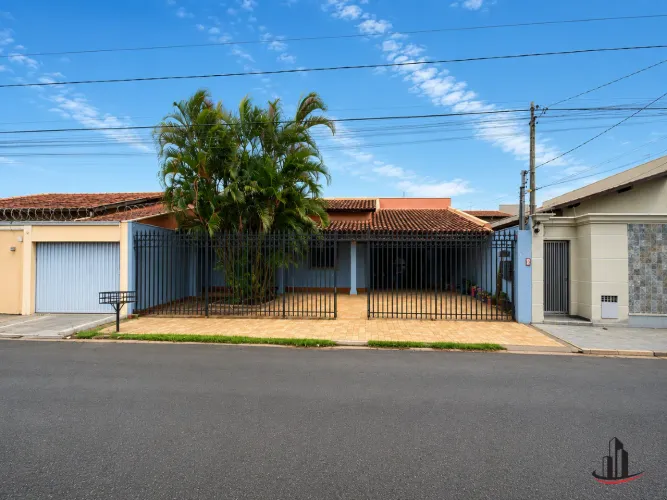 Casa para Locação no Bairro Olinda 163,50 m² I 03 quartos sendo 01 suíte