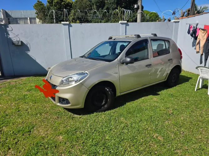 Renault Sandero Authentique Hi-flex 1.0 16V 5P 2013