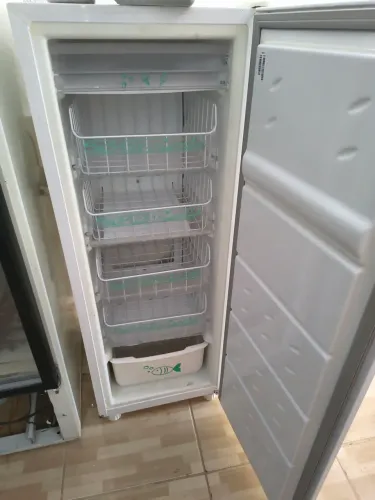 Freezer Consul 120 litros vertical $ 950,00