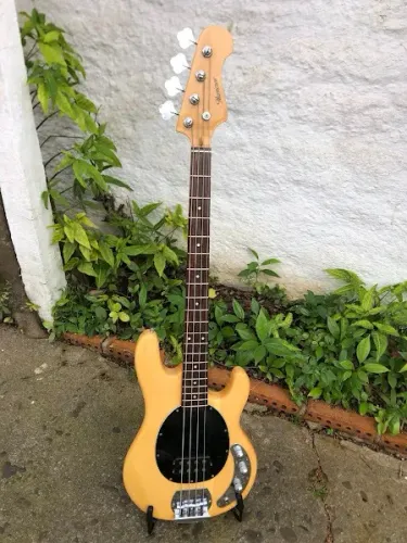Bass 4C Hurricane MM ativo , parcelo no Olxpay/ML avalio troca