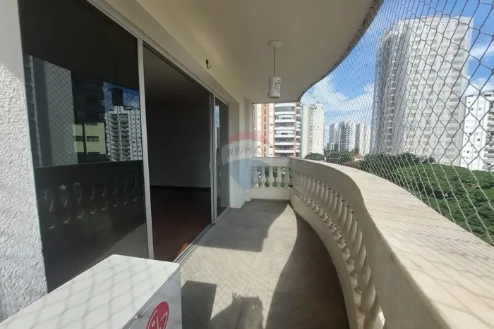 Apartamento para locação no Campo Belo | 1 por andar | Gerador | 209m² | 4 dormitórios | V