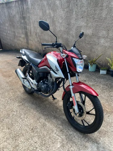 Honda CG 160 Titan Vermelho Pérola
