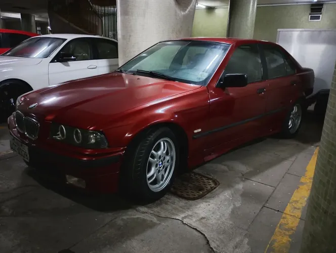 BMW 323I A 2.5 24V 1998