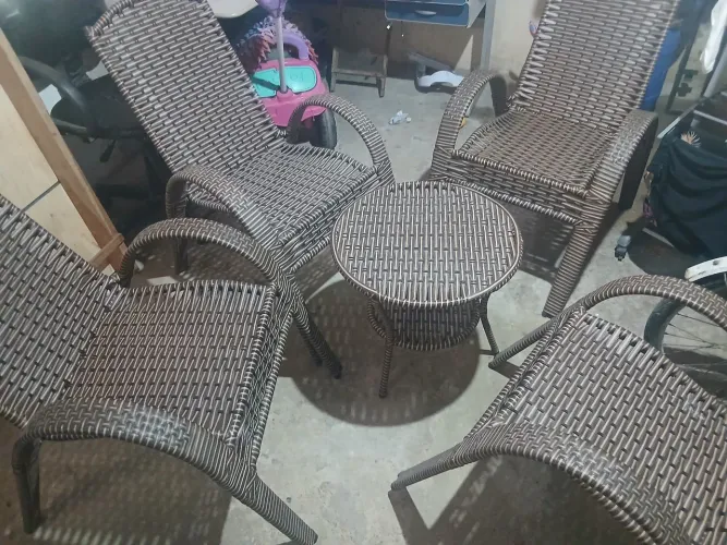 Conjunto de cadeira completa