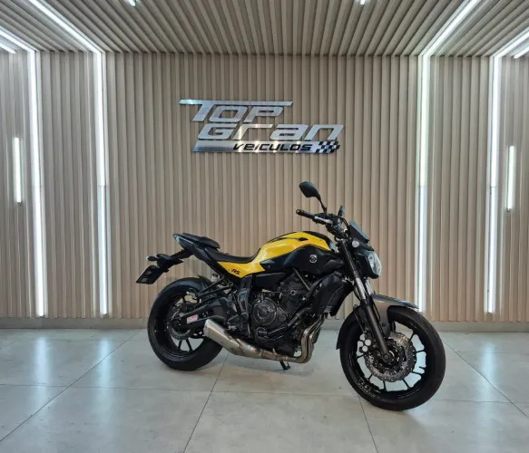 MT-07 ABS 2017 ENTRADA DE 6.3k (15%)