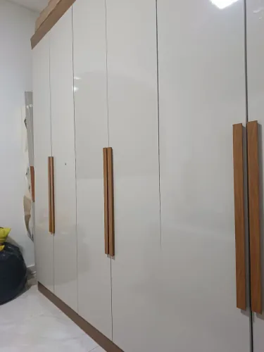 Guarda-roupas excelente estado