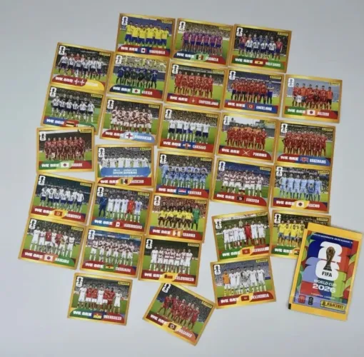 Kit completo com as 28 figurinhas perfiladas do McDonald's - Álbum copa 2026