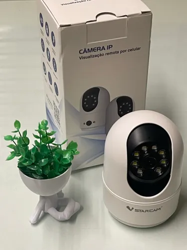 Câmera de Segurança PT Wi-Fi 6 360° - Monitoramento Inteligente com Visão Noturna Colorida