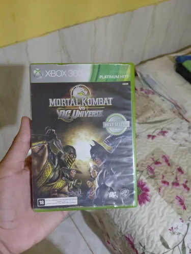 Vendo jogo de xbox 360, mortal kombat, perfeito estado com disco e manual, 45 reais 