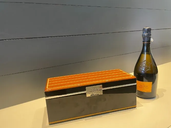 Veuve Clicquot - La Grande Dame - Riva Cruiser (Estojo Marchetado)