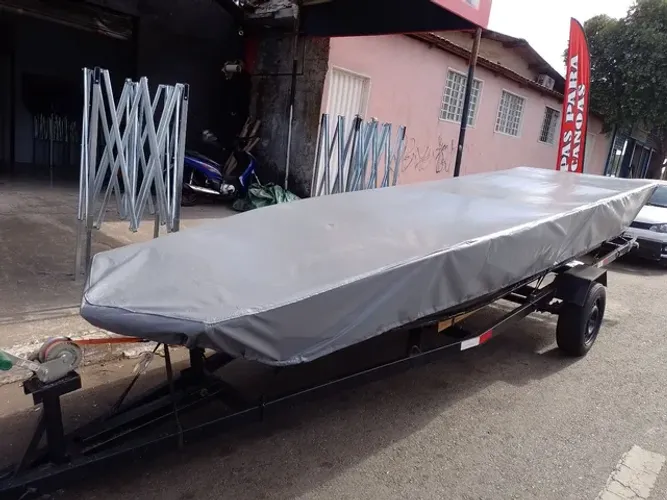 Capas de proteção para canoa