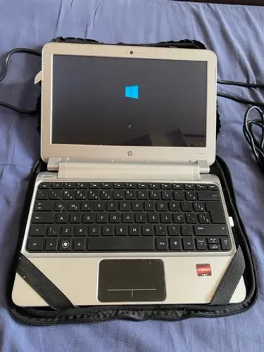 Computador netbook HP mais um HD externo de brinde