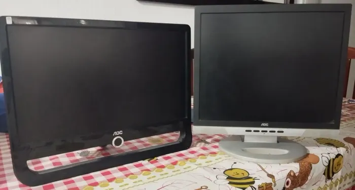 2 monitores AOC