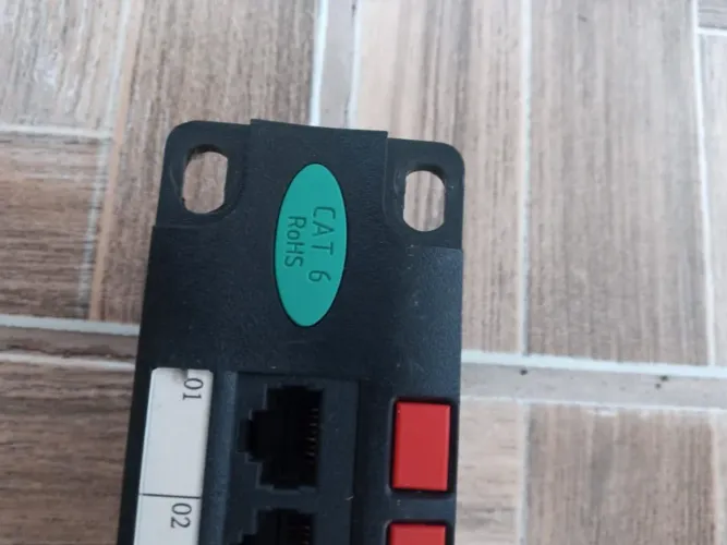 Patch Painel Cat  6 24 portas Furukawa.