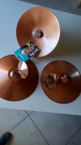 Jogo de 3 Pendentes de Teto em Cobre
