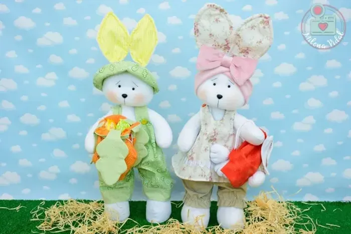 Coelhos em feltro kit
