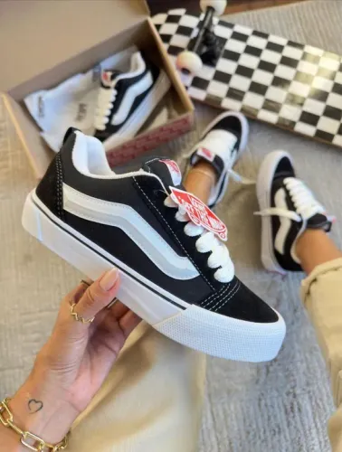 Vans Tênis Knu Skool