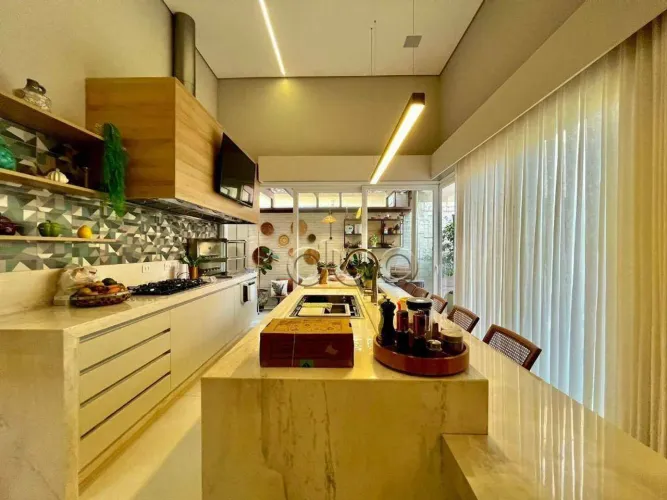 Casa com 3 dormitórios à venda, 298 m² por R$ 2.450.000,00 - Morumbi - Piracicaba/SP