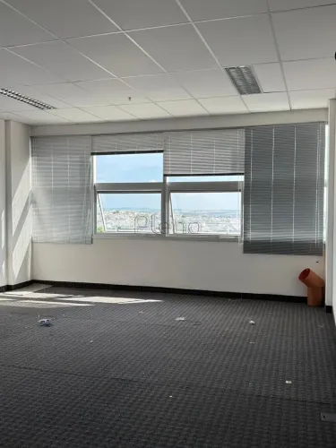 Sala à venda em Campinas, Swiss Park, com 44.59 m²