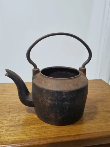Chaleira de ferro 