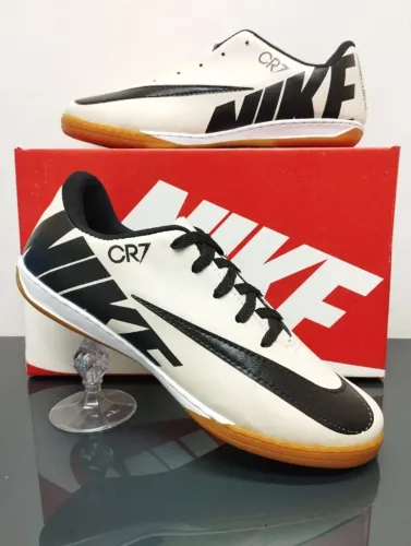 Chuteira Futsal