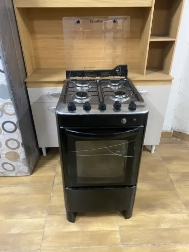 Fogão Esmaltec 4 bocas preto funcionando perfeitamente