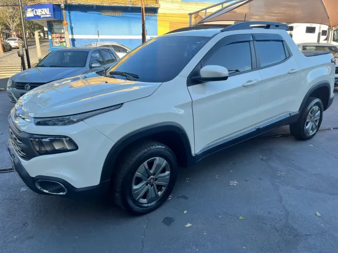 Toro 1.8 Freedom 2021 aut. Baixo km