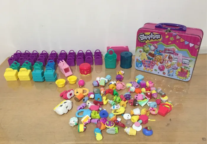 Lote de shopkins originais mais de 60 peças