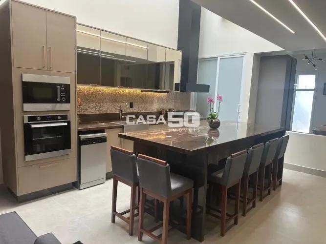 Casa à venda no Quinta das Parreiras Valinhos  3 suítes, gourmet e localização premium
