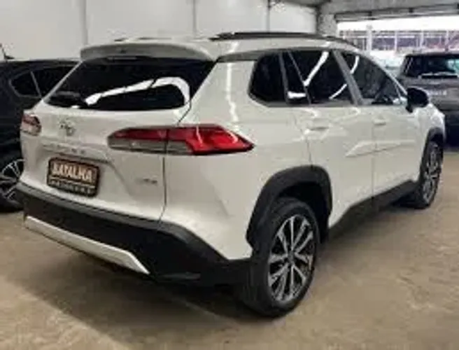 Corolla Cross 2023 retirada de peças (imagem ilustrativa)