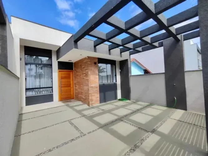 Linda Casa com 3 Quartos mobiliada - Alto Padrão - Rainha do Mar - Itapoá - SC