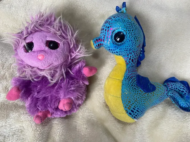 Beanie boo monster Frizzys e cavalo marinho Netuno