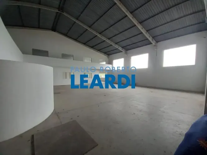 GALPÃO - NOVA ARUJÁ - SP