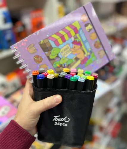 Kit Livro Bobbie Goods + 24 Canetinhas