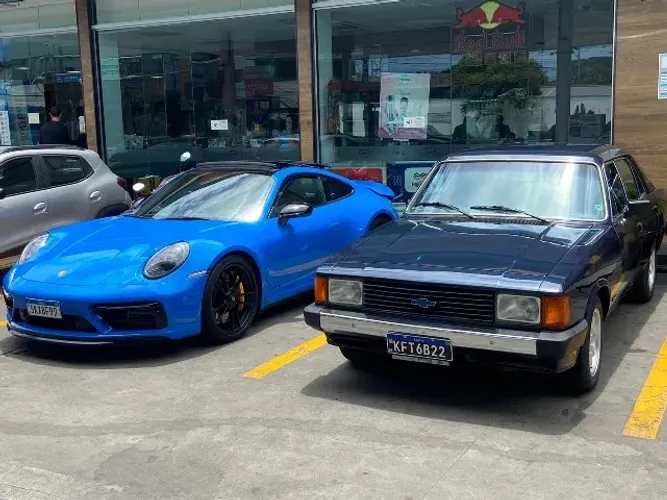 Opala std 1985 4 cilindros Gasolina placa preta(Aceito troca)