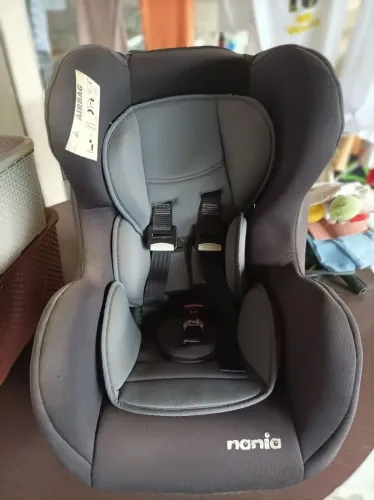 Cadeirinha Nania para Carro - Conforto e Segurança (Preço Ótimo!)