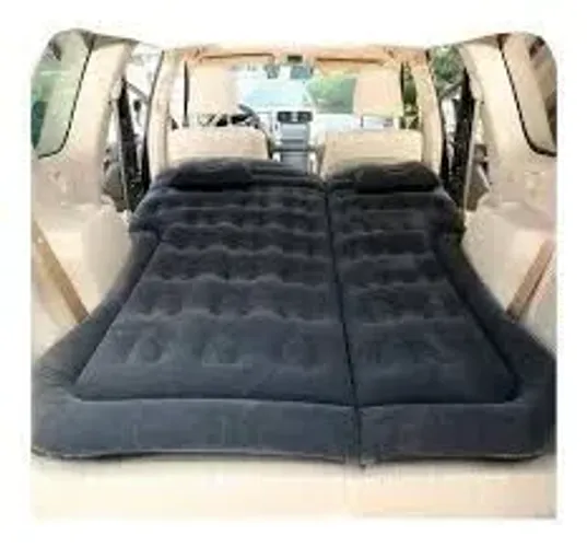 Colchão inflável para dormir no carro