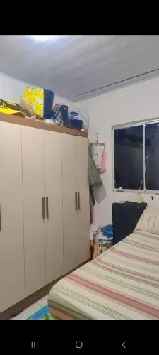 Casa com 1 quarto.