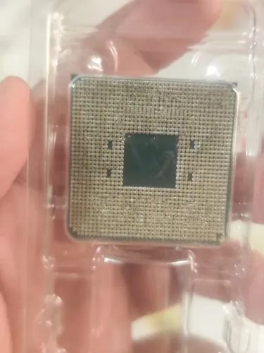 Processador AMD Ryzen 5 3500, 3.6GHz (4.1GHz Turbo), 6-Cores 6-Threads, AM4, Sem Video