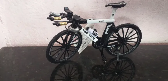Miniatura Bicicleta de corrida Time Trial Speed metal