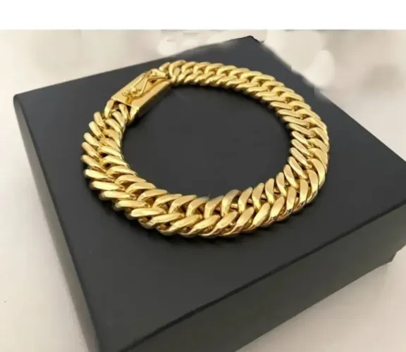 Pulseira de elos dourada