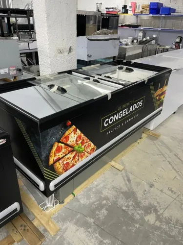 Ilha congelados e refrigerados 2m vidro reto Gelopar 