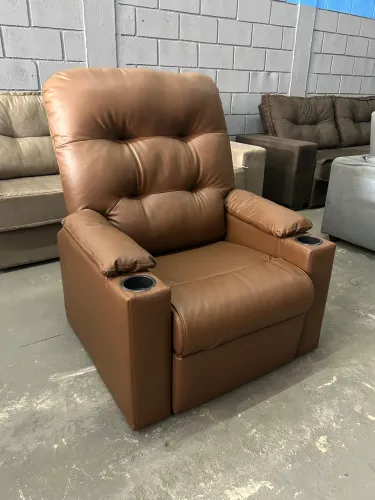 Poltrona Retrátil e Reclinável NOVA ( Direto da Fábrica )