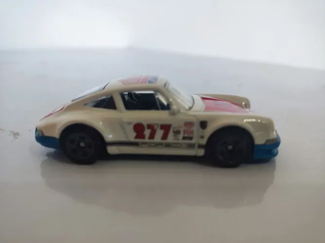 HOT WHEELS 71' PORSCHE 911 URBAN OUTLAW 2023
