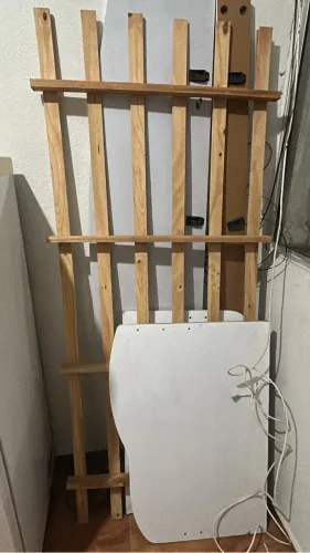 Cama de solteiro seminova