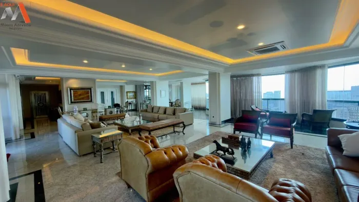 Apartamento de alto padrão com 4 suítes e vista para o Theatro da Paz