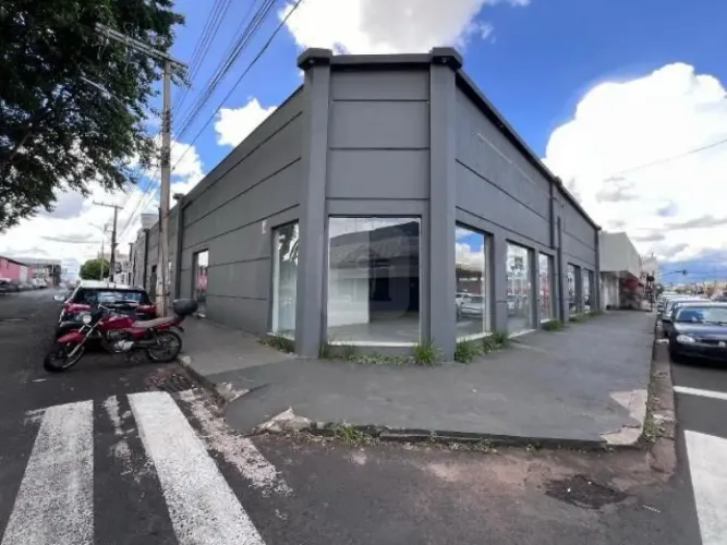Cômodo Comercial Para Venda Bairro Aparecida