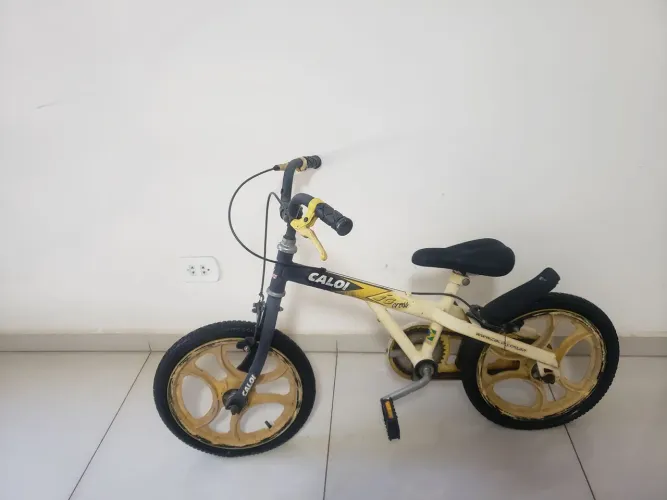 Bicicleta Caloi Infantil