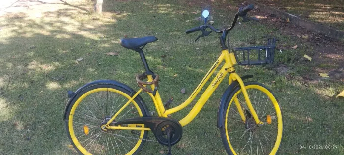 Bike aro 26 pneus maciços novos