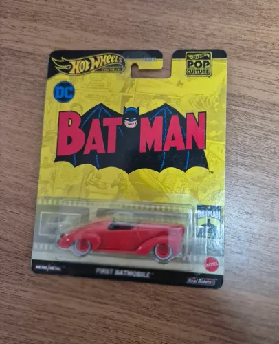 Hot Wheels Premium First Batmobile Pop Culture